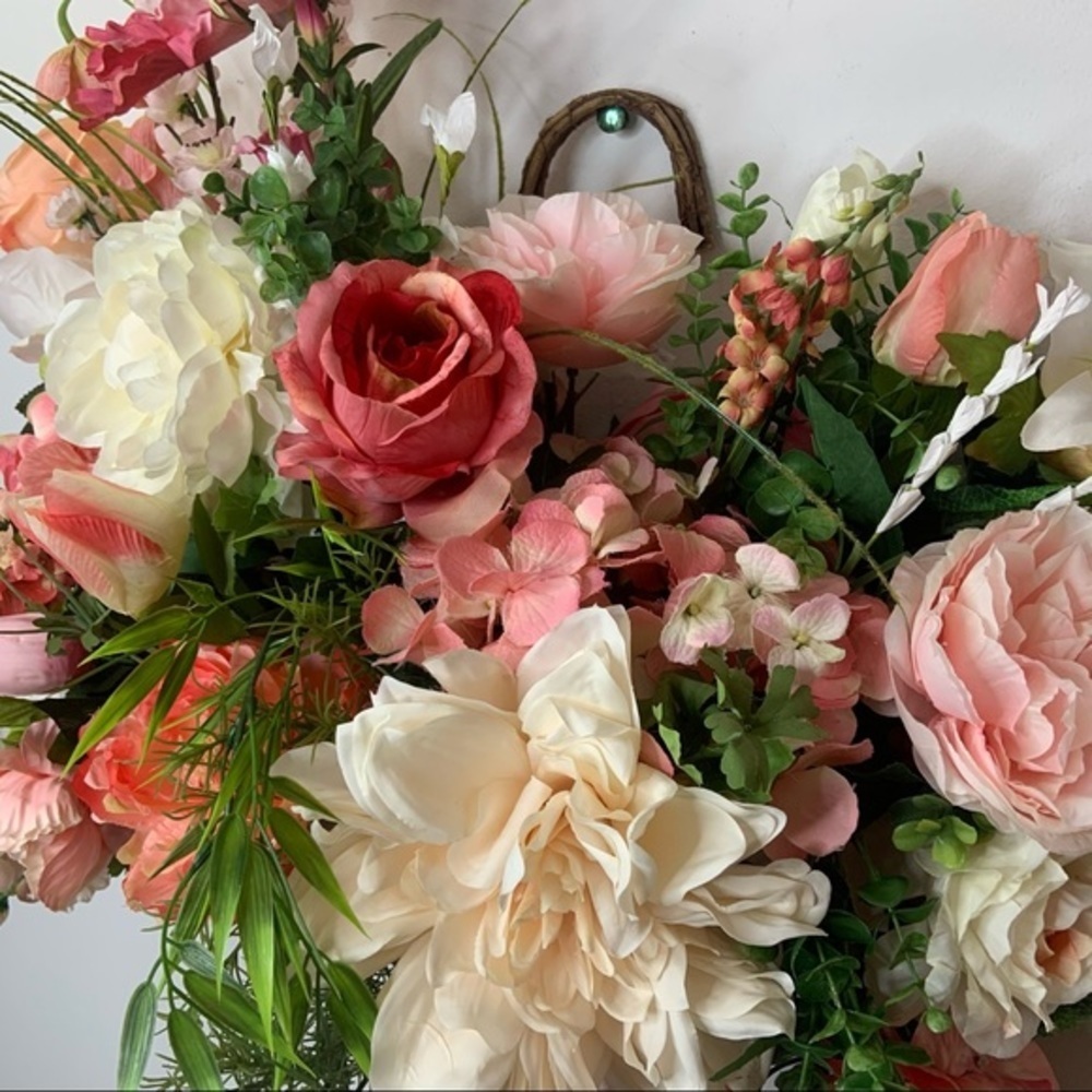 New Spring Year Round Designer Unique Pink Umbrella Door Wall Wreath Home Decor - Picture 7 of 13